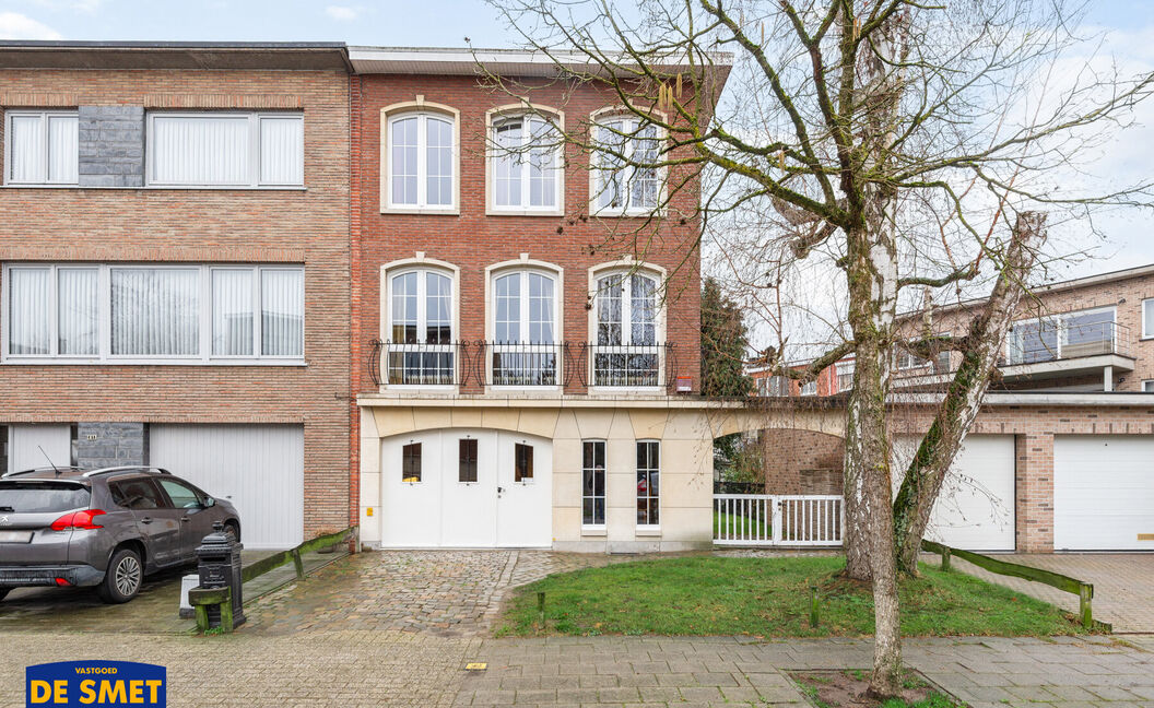 Bel-etage te koop in Aartselaar