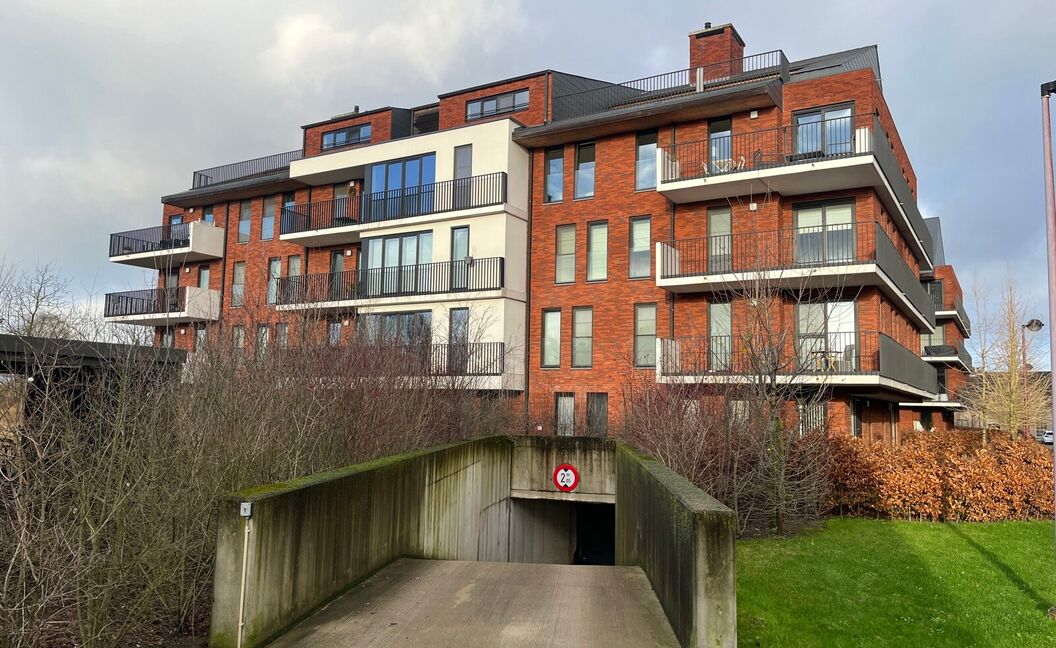 Binnenstaanplaats te huur in Kontich