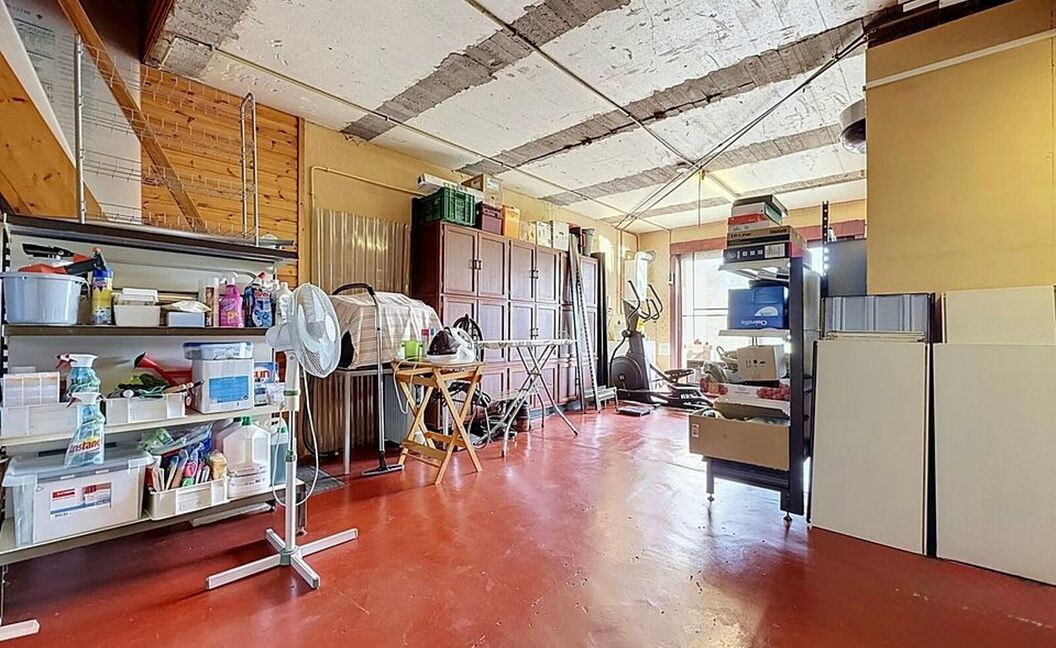 Gebouw voor gemengd gebruik te koop in Kontich