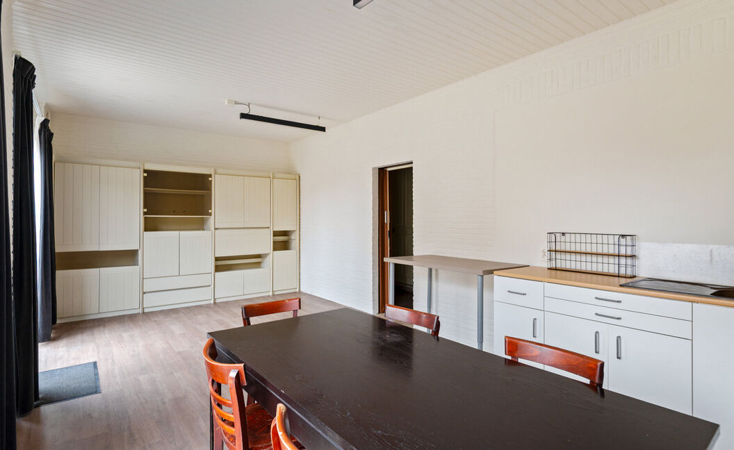 Gebouw voor gemengd gebruik te koop in Reet