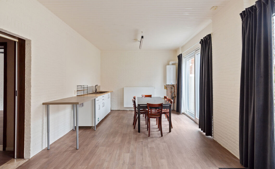 Gebouw voor gemengd gebruik te koop in Reet