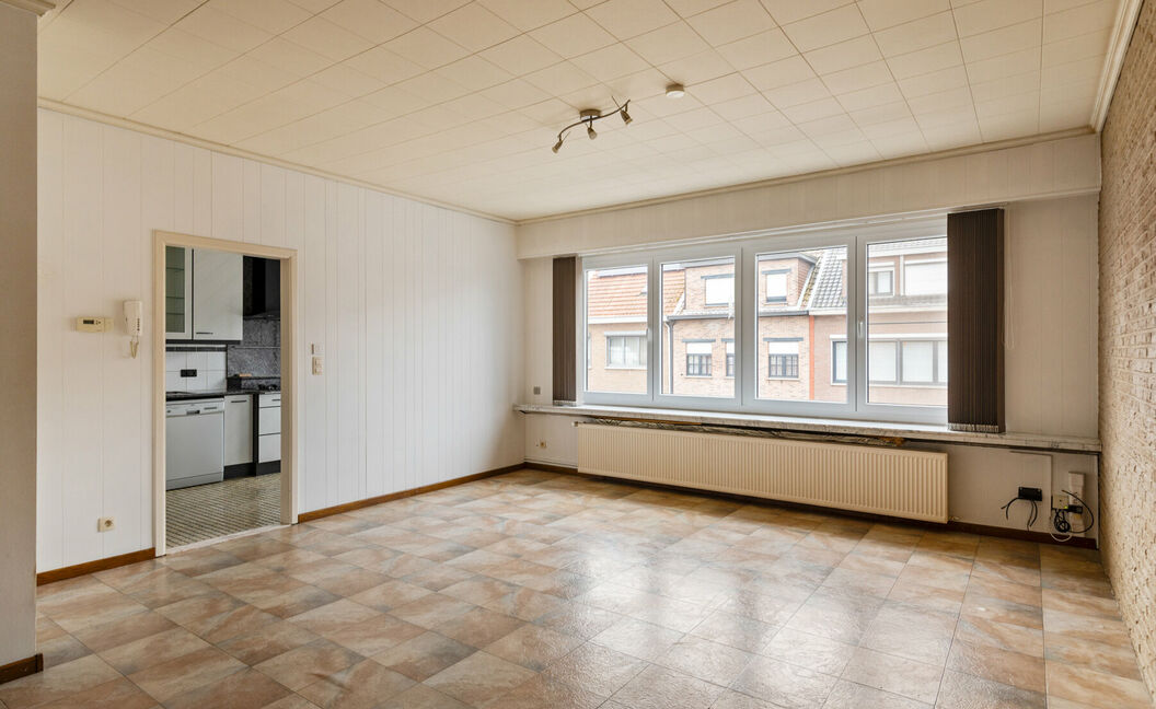 Gebouw voor gemengd gebruik te koop in Reet