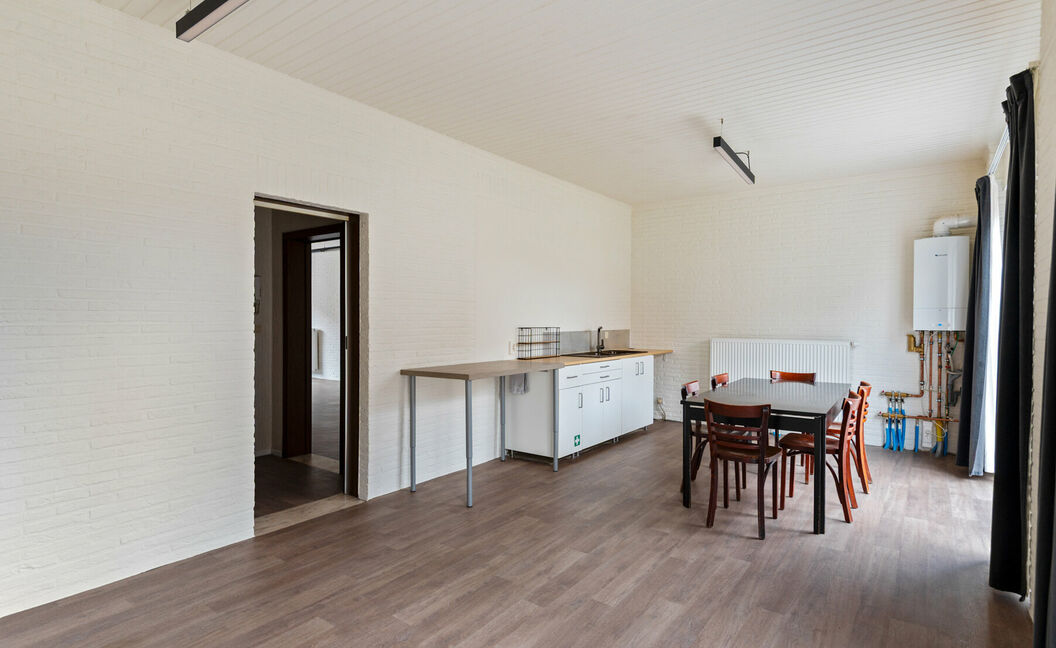 Gebouw voor gemengd gebruik te koop in Reet