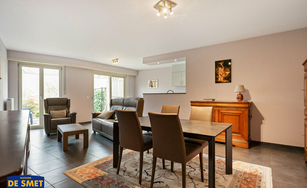 Gelijkvloerse verdieping te koop in Kontich