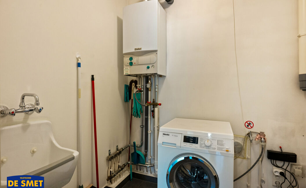 Gelijkvloerse verdieping te koop in Kontich