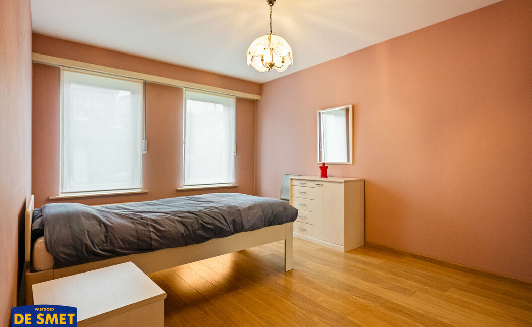 Gelijkvloerse verdieping te koop in Kontich