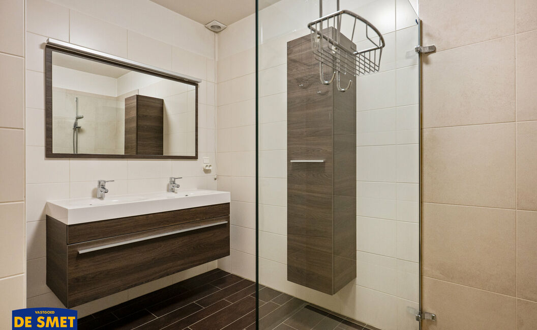 Gelijkvloerse verdieping te koop in Kontich