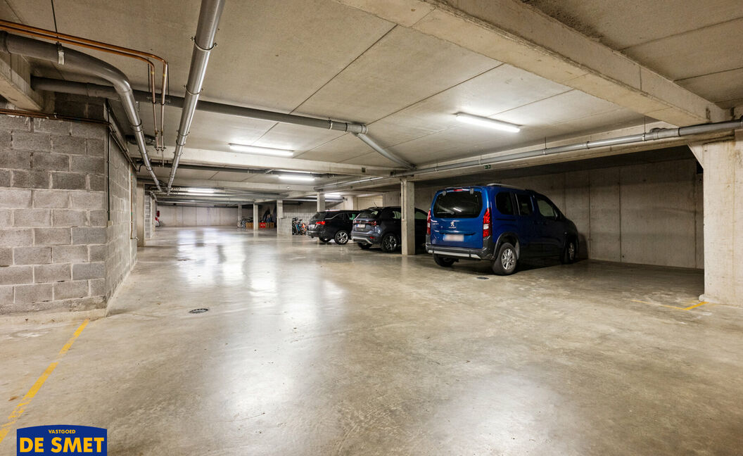 Gelijkvloerse verdieping te koop in Kontich