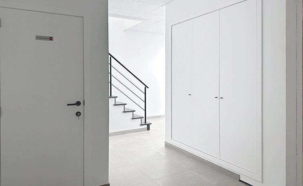 Industrieel gebouw te huur in Schelle