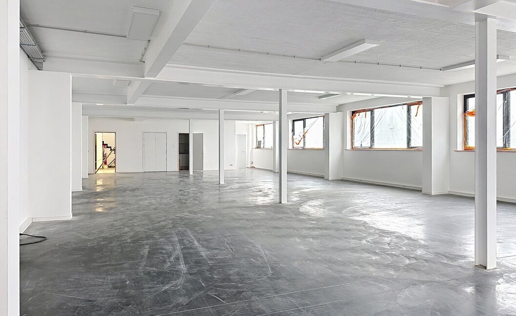 Industrieel gebouw te huur in Schelle