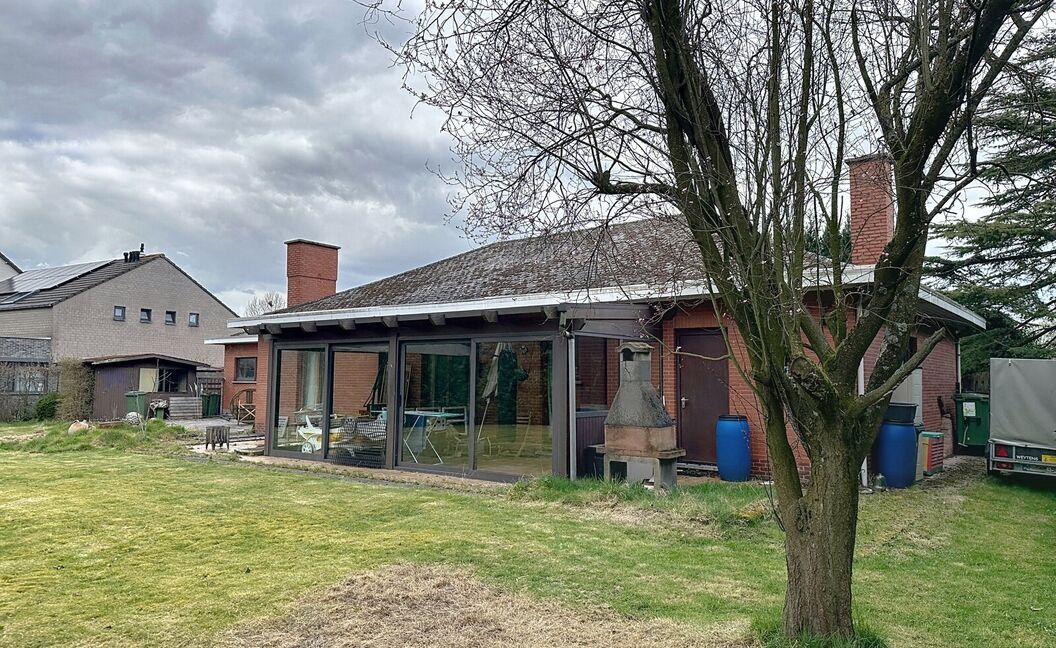 Villa te koop in Aartselaar
