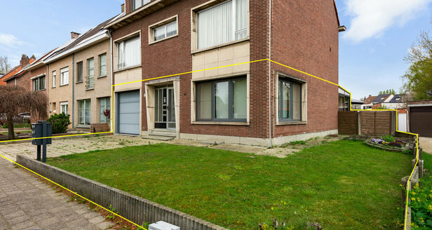 Gelijkvloerse verdieping te koop in Hemiksem