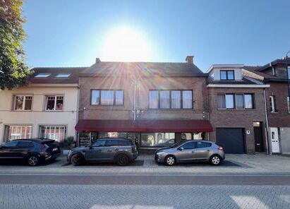 Commercieel gelijkvloers te huur in Kontich