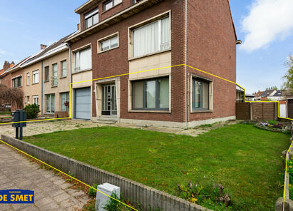 Gelijkvloerse verdieping te koop in Hemiksem