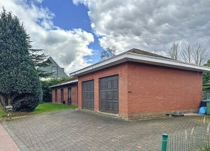 Villa te koop in Aartselaar