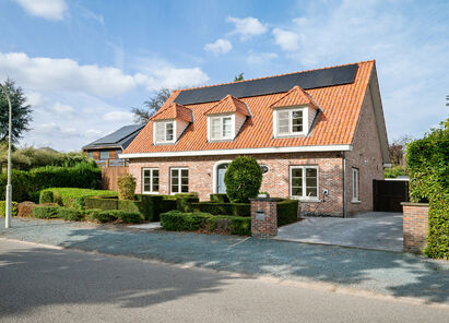 Villa te koop in Aartselaar